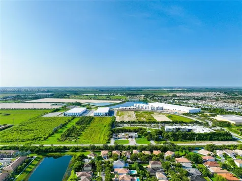 3090 SE 7th Court Homestead FL 33033
