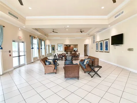 3090 SE 7th Court Homestead FL 33033