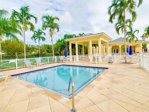 3090 SE 7th Court Homestead FL 33033