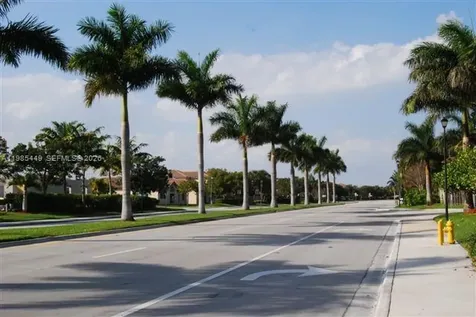 22831 SW 88th Place Cutler Bay FL 33190
