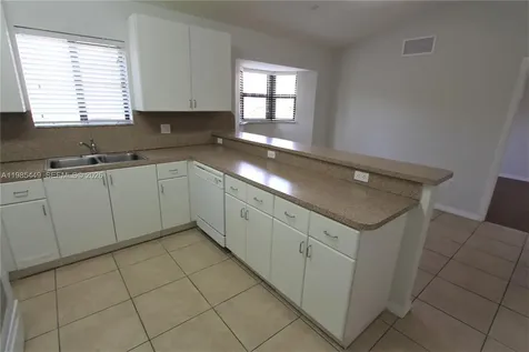 22831 SW 88th Place Cutler Bay FL 33190