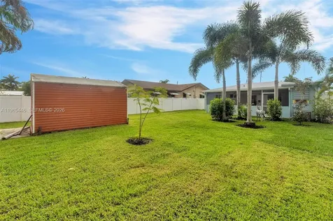 211 SE 1st Terrace Dania Beach FL 33004
