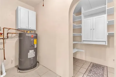 211 SE 1st Terrace Dania Beach FL 33004