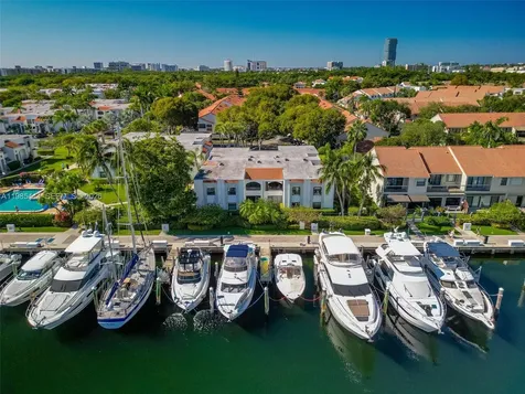 3549 Magellan Circle Aventura FL 33180