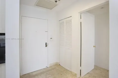 201 Crandon Boulevard Key Biscayne FL 33149
