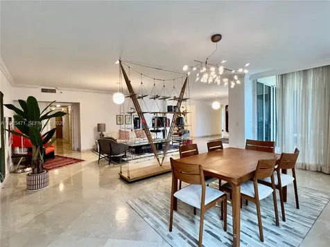 445 Grand Bay Drive Key Biscayne FL 33149