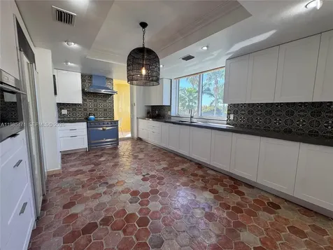 445 Grand Bay Drive Key Biscayne FL 33149