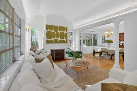 1305 Alhambra Circle Coral Gables FL 33134