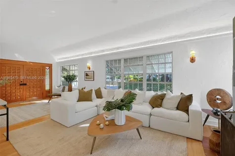 1305 Alhambra Circle Coral Gables FL 33134