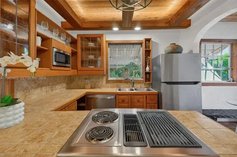 1305 Alhambra Circle Coral Gables FL 33134