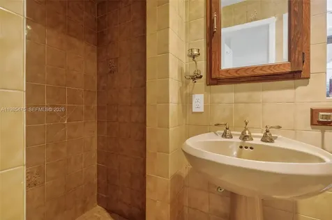 1305 Alhambra Circle Coral Gables FL 33134