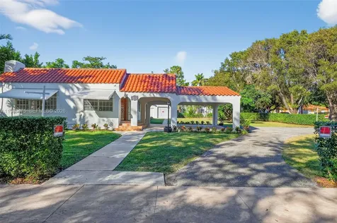 1305 Alhambra Circle Coral Gables FL 33134