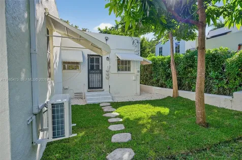 1305 Alhambra Circle Coral Gables FL 33134