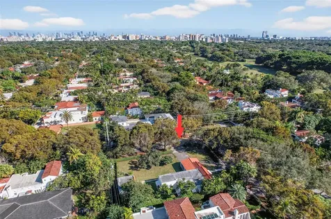 1305 Alhambra Circle Coral Gables FL 33134