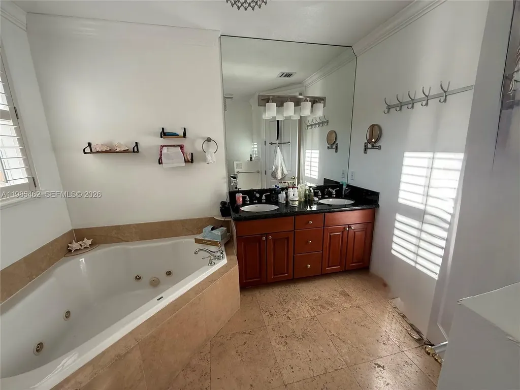 2636 NE 15th Street Fort Lauderdale FL 33304