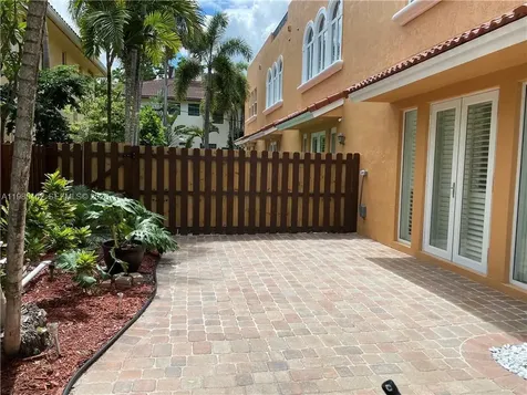 2636 NE 15th Street Fort Lauderdale FL 33304