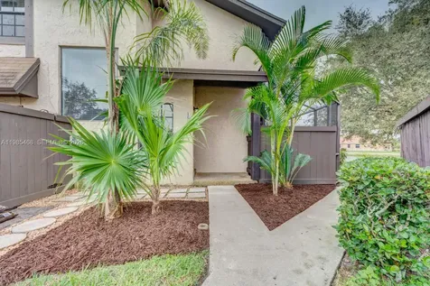 1960 Bayberry Drive Pembroke Pines FL 33024