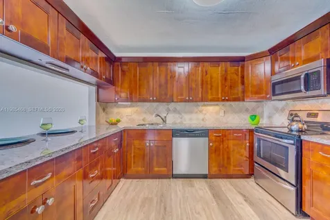 1960 Bayberry Drive Pembroke Pines FL 33024
