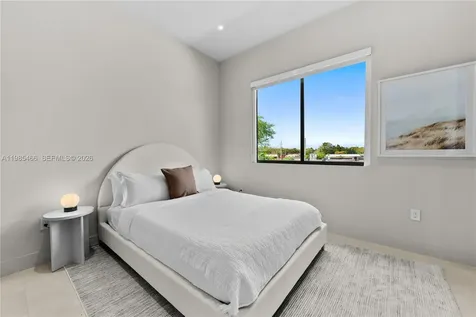 245 NE 116th Street Miami FL 33161