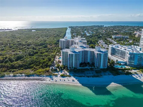 1111 Crandon Boulevard Key Biscayne FL 33149