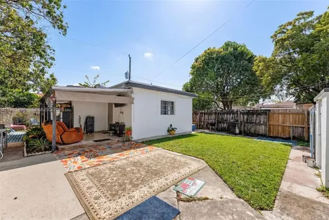 440 E 37th Street Hialeah FL 33013