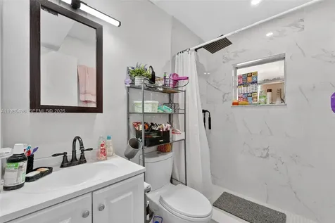 440 E 37th Street Hialeah FL 33013