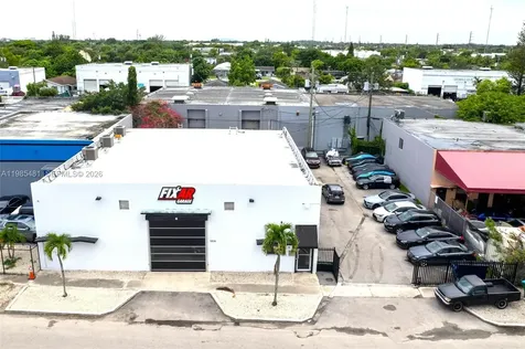 5836 Rodman Street Hollywood FL 33023