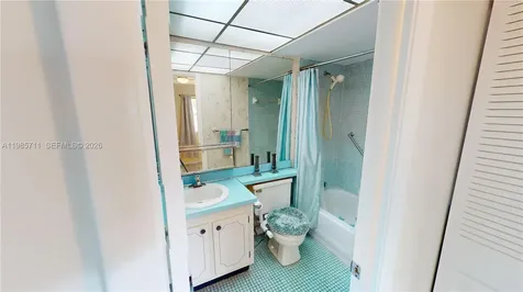 9621 Sunrise Lakes Boulevard Sunrise FL 33322