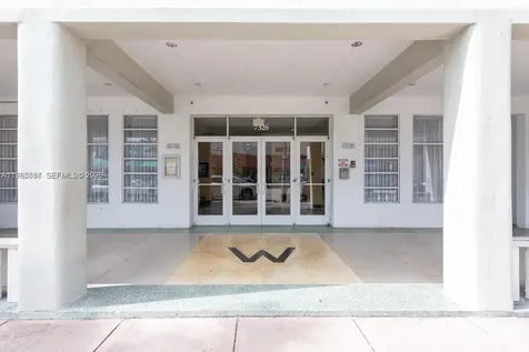 7326 Collins Avenue Miami Beach FL 33141