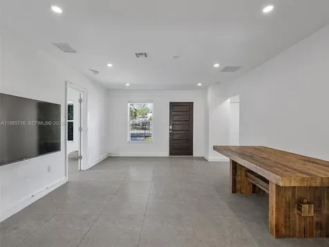 340 NW 45th Street Miami FL 33127