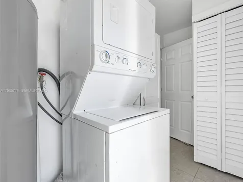 340 NW 45th Street Miami FL 33127