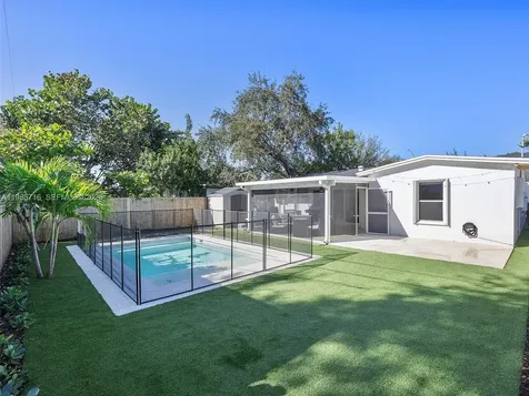 340 NW 45th Street Miami FL 33127