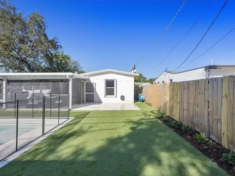 340 NW 45th Street Miami FL 33127