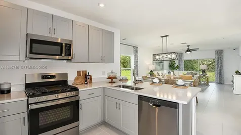 6499 Equinox Lane North Fort Myers FL 33917