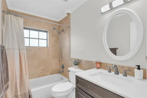 19030 Bel Aire Drive Cutler Bay FL 33157