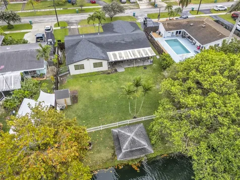 19030 Bel Aire Drive Cutler Bay FL 33157