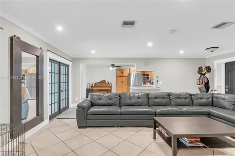19030 Bel Aire Drive Cutler Bay FL 33157