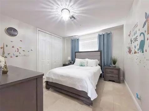 7925 SW 124th Street Pinecrest FL 33156