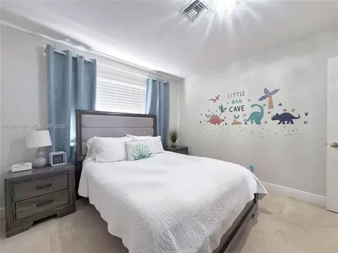 7925 SW 124th Street Pinecrest FL 33156