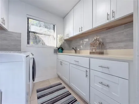 7925 SW 124th Street Pinecrest FL 33156