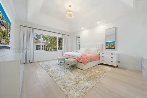 325 Eagle Drive Jupiter FL 33477