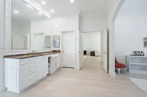 325 Eagle Drive Jupiter FL 33477