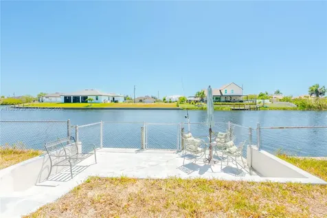 2908 NW 9th Terrace Cape Coral FL 33993