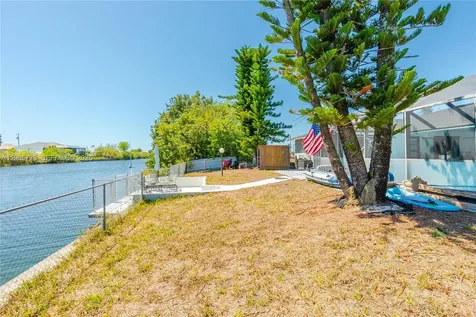 2908 NW 9th Terrace Cape Coral FL 33993