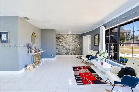 2908 NW 9th Terrace Cape Coral FL 33993