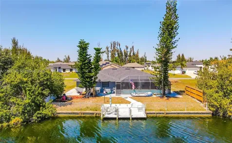 2908 NW 9th Terrace Cape Coral FL 33993
