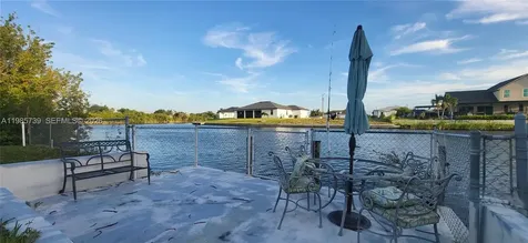 2908 NW 9th Terrace Cape Coral FL 33993