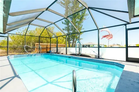 2908 NW 9th Terrace Cape Coral FL 33993