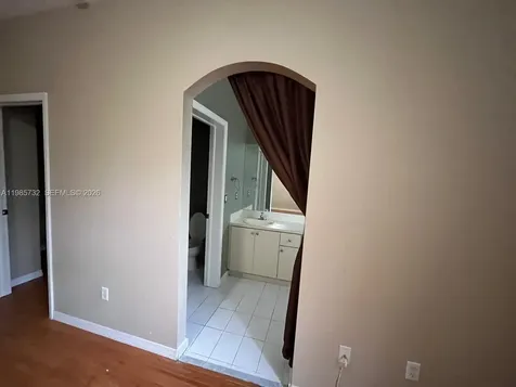 4952 Tradewinds Terrace Dania Beach FL 33312