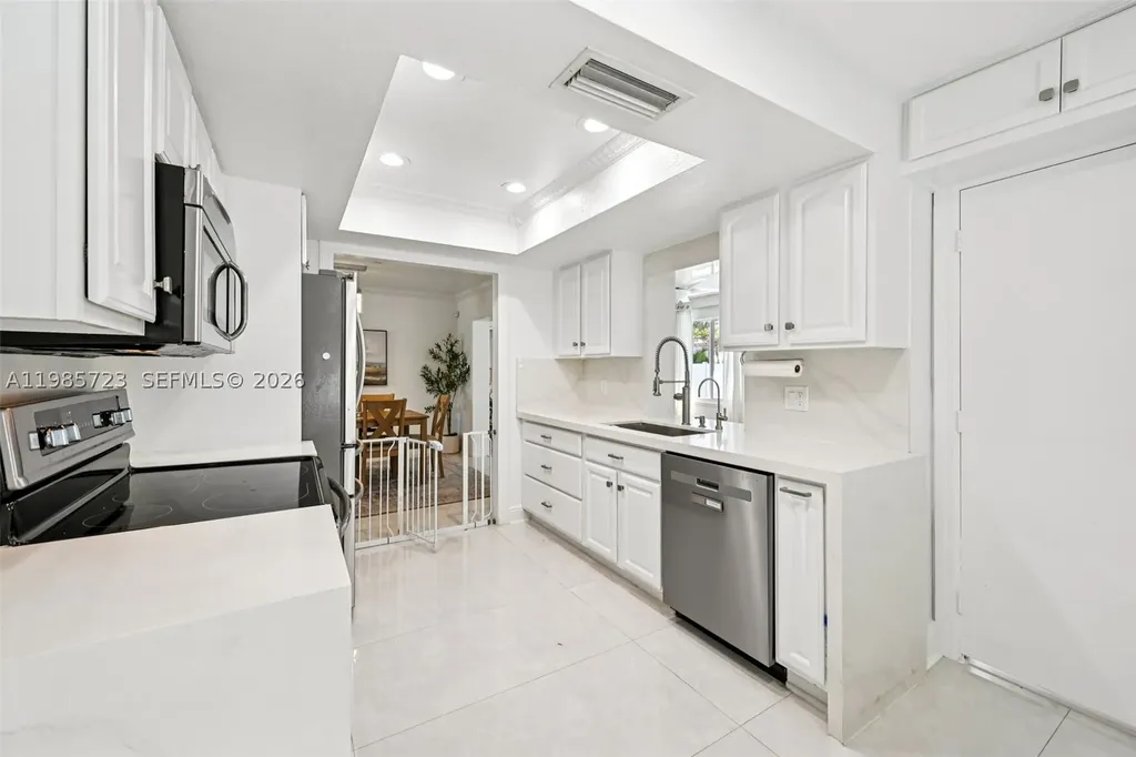 8900 SW 7th Street Boca Raton FL 33433